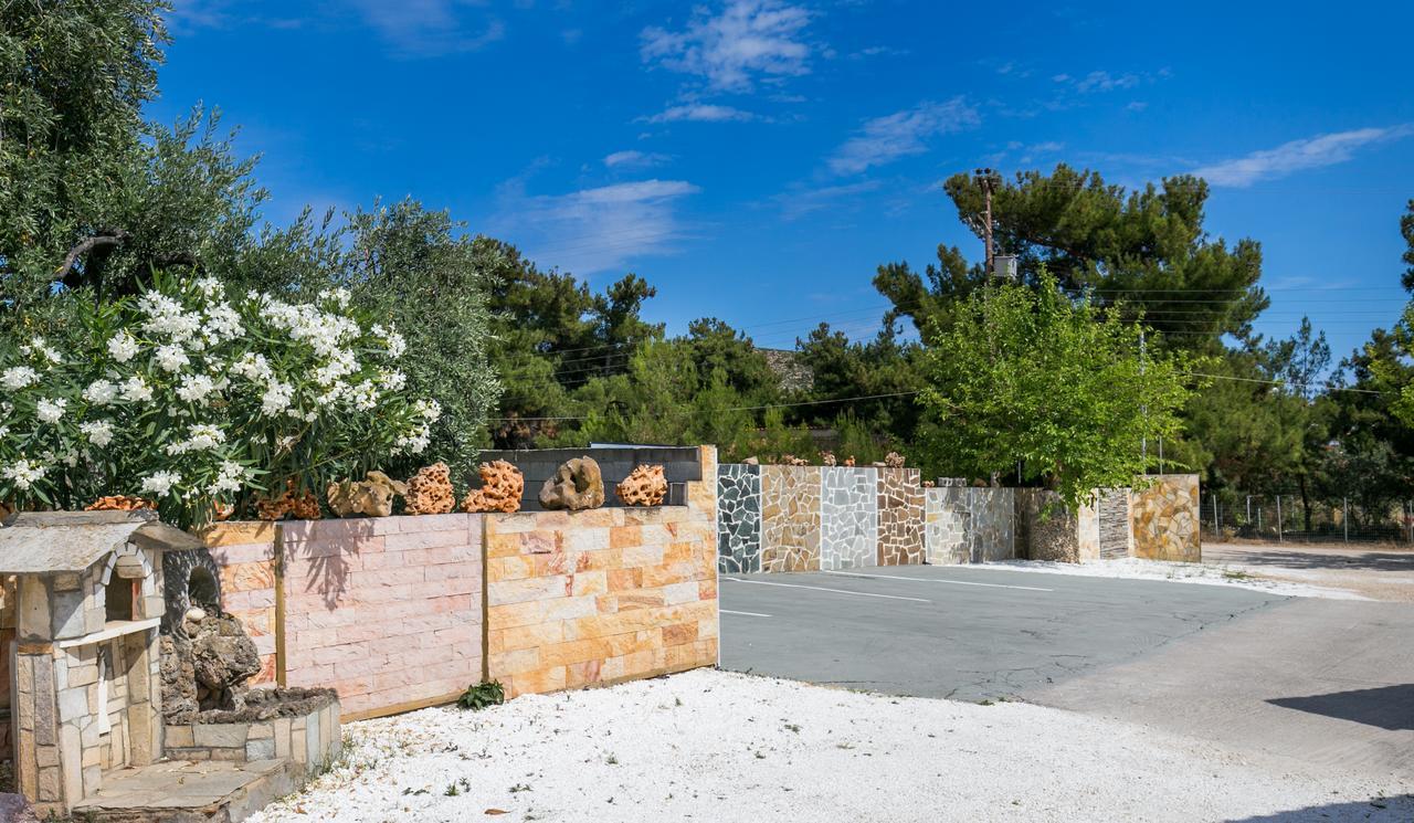 Villa Dimitris Potos Exteriör bild